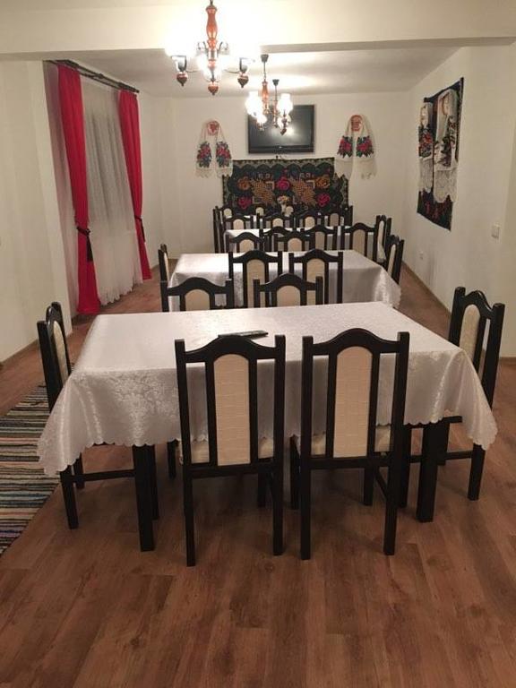 Pensiunea Vasilica Ceterasu Onceşti Esterno foto