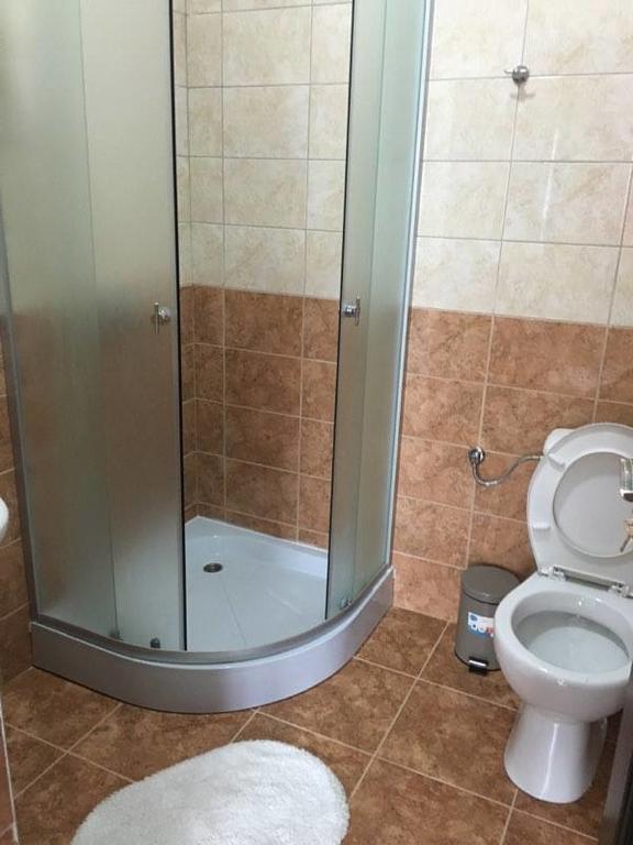 Pensiunea Vasilica Ceterasu Onceşti Esterno foto